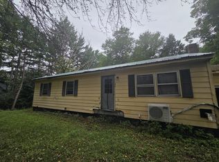 570 Ridge Rd, Windsor, ME 04363