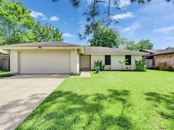 16811 Stardale Ln, Friendswood, TX 77546