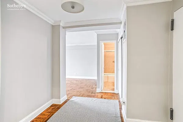 Rented by Sotheby's International Realty | media 9