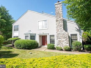 28 Gaylord Ct, Newtown, PA