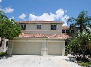 3915 Hawks Ct, Fort Lauderdale, FL 33331