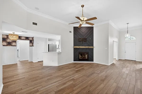 13905 Hawksnest Bay Dr — Photo 3