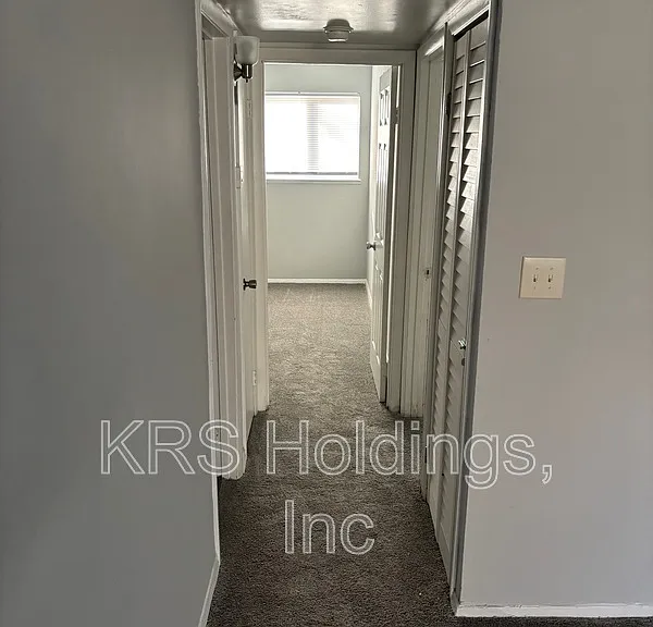 1213 Nelson St #C — Photo 2