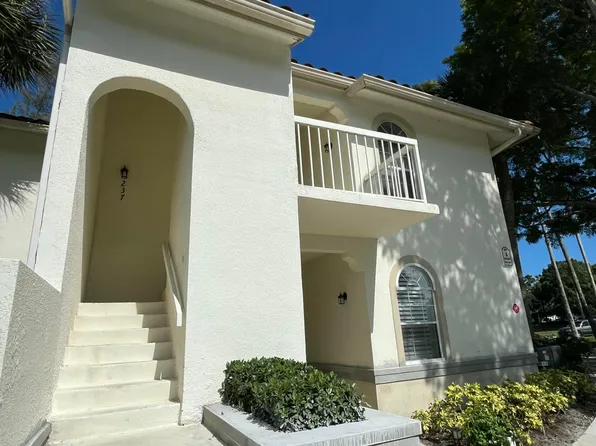 237 Cypress Point Drive #237, Palm Beach Gardens, FL 33418