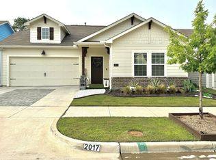 2017 Chandler Dr, Denton, TX 76209