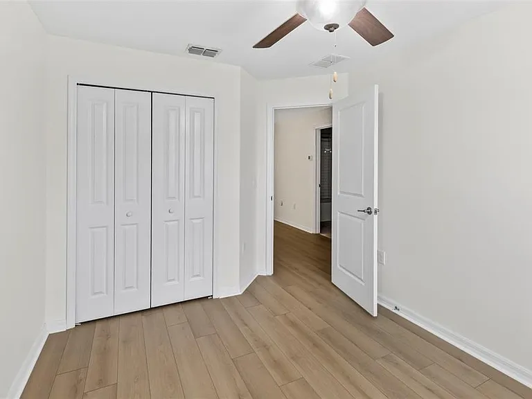 14442 Editors Note St — Photo 30