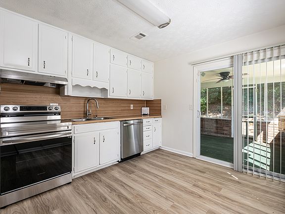 2nd image of 353 Haymarket Ln