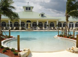 13215 Silver Thorn Loop #206, North Fort Myers, FL 33903