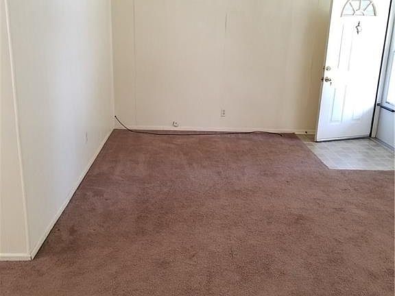 3rd image of 4344 SE 20th St