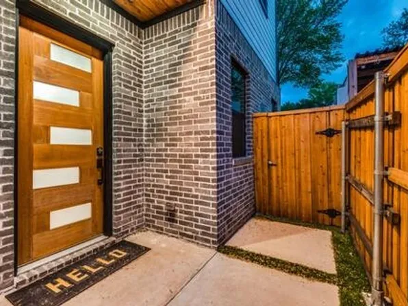 1904 Pollard St, Dallas, TX 75208