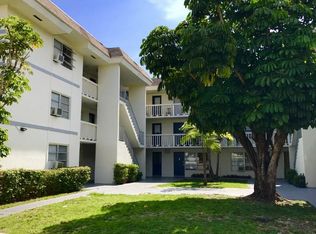 16700 NE 21st Ave APT 8, North Miami Beach, FL 33162