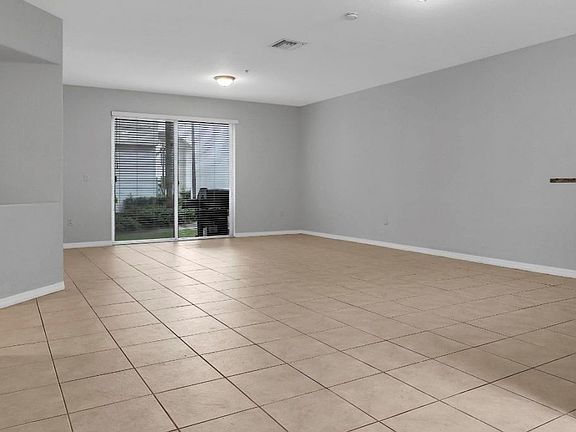 5th image of 12430 SW 50th St APT 107