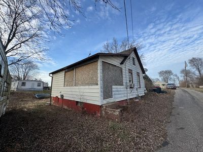 105 N Howarth St, Bryant, IL, 61519