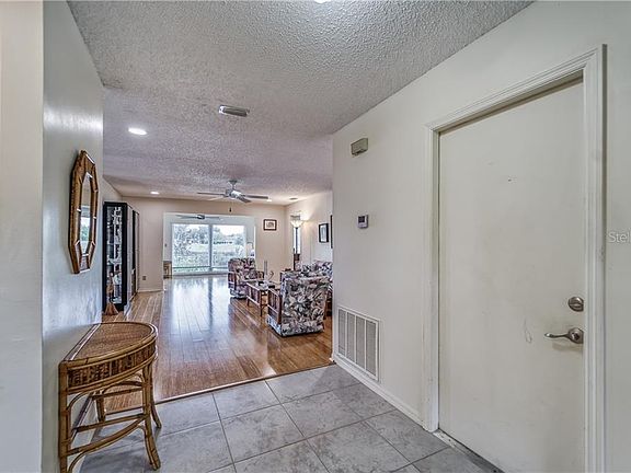 4th image of 2627 Locksley St #258