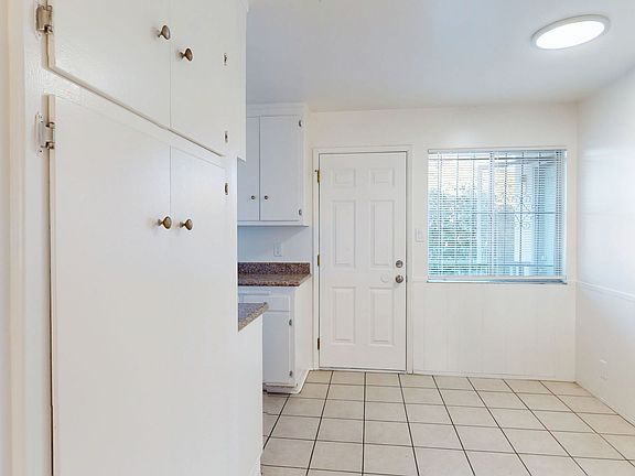 5th image of 28582860 Brookdale Ave #2858-4