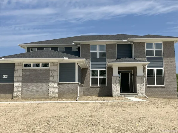 51266 Summer Breeze Dr, Northville, MI 48167