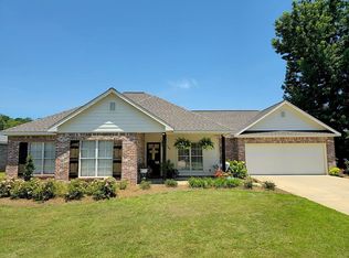 100 Stone Ridge Rd, Starkville, MS 39759