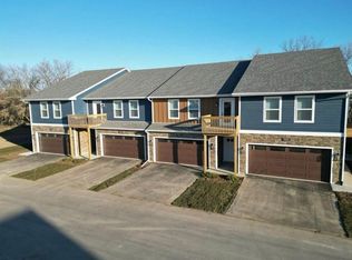 1346 S Main St, Lake Mills, WI 53551