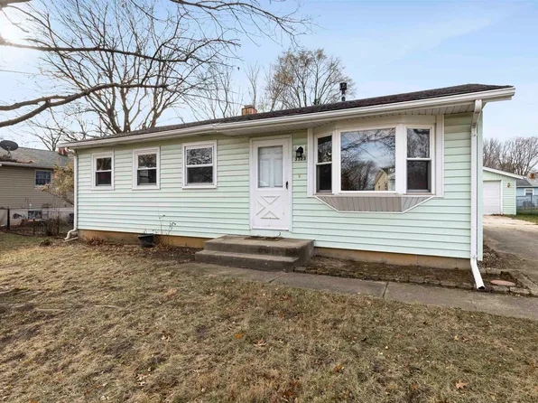 3323 Continental Ct, Rockford, IL 61109