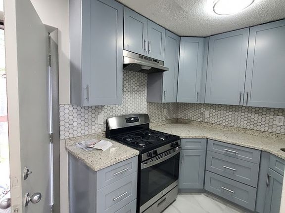 2nd image of 100 West St Unit 403-43