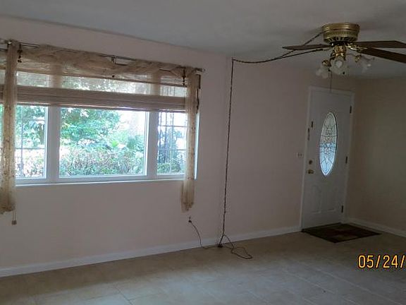 4th image of 1409 Constitution Pl