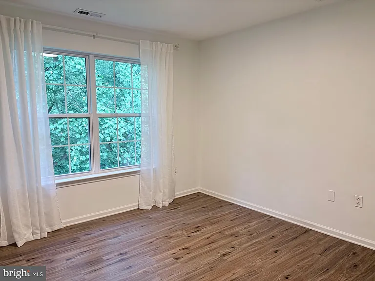 135 Natalie Rd — Photo 12
