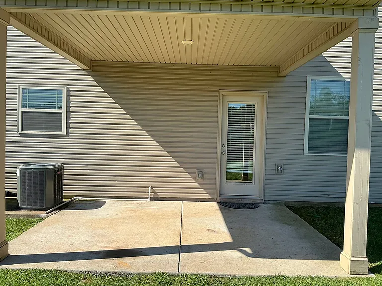 113 Darby Dr — Photo 29