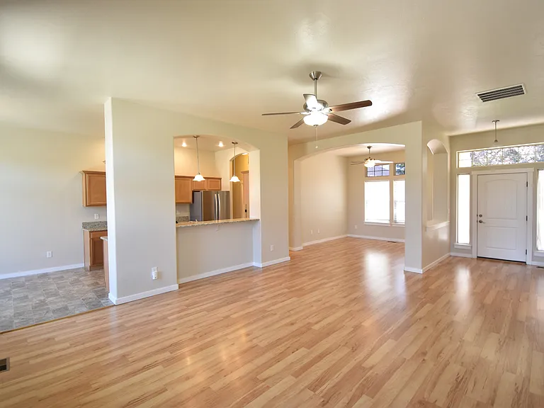 310 E Ironstone Ct — Photo 12