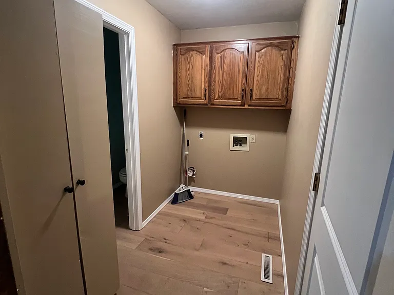 3437 S Glenhaven Ct — Photo 6
