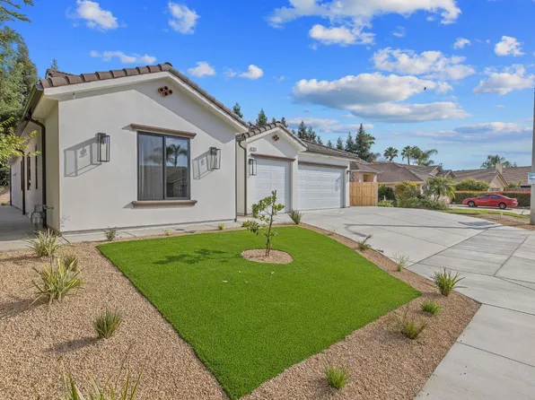 1047 E Arlen Ave, Visalia, CA 93292