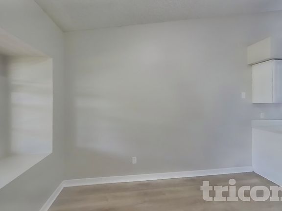 5th image of 1765 Tinsmith Cir