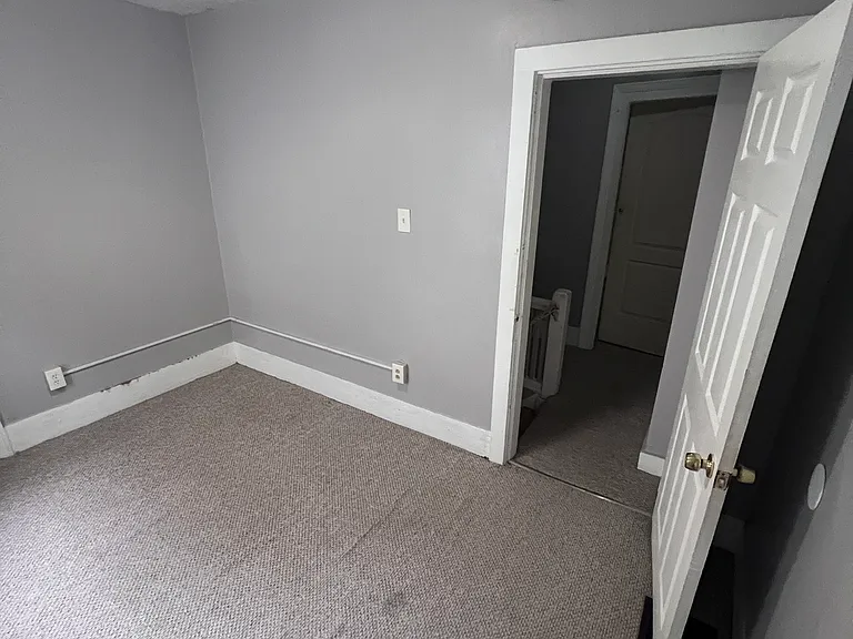 24 Hickory St — Photo 25