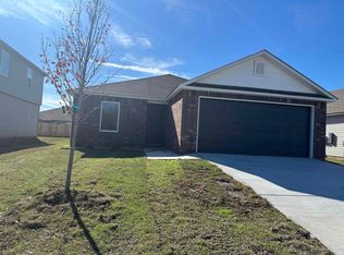 1275 Agogo Ln, Conway, AR 72034