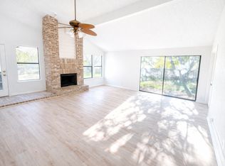 6901 Brecon, San Antonio, TX 78239