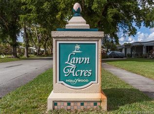 5622 Jefferson St, Hollywood, FL 33023