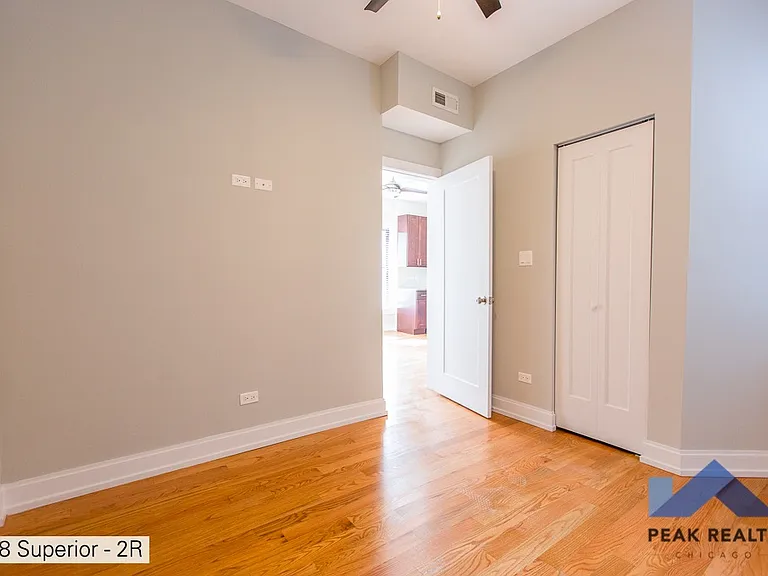 2558 W. Superior St. — Photo 12