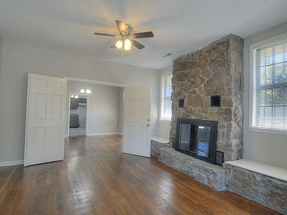 2nd image of 1617 Kendale Ave