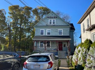60 West St, Hyde Park, MA 02136