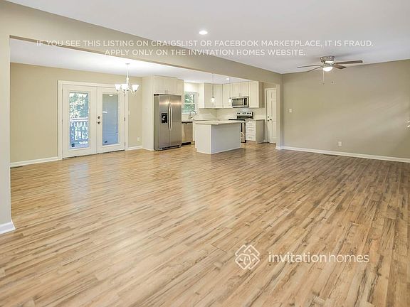 4th image of 3643 Hillsborough Ln