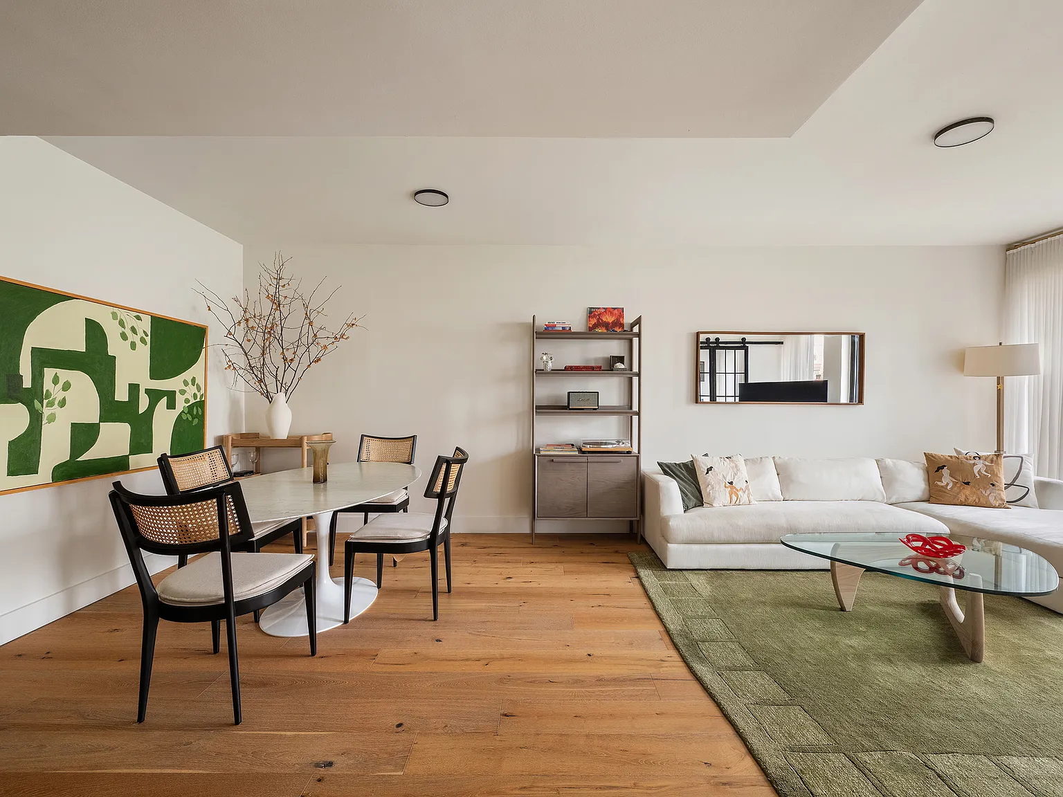 422 West 49th Street — Photo 1