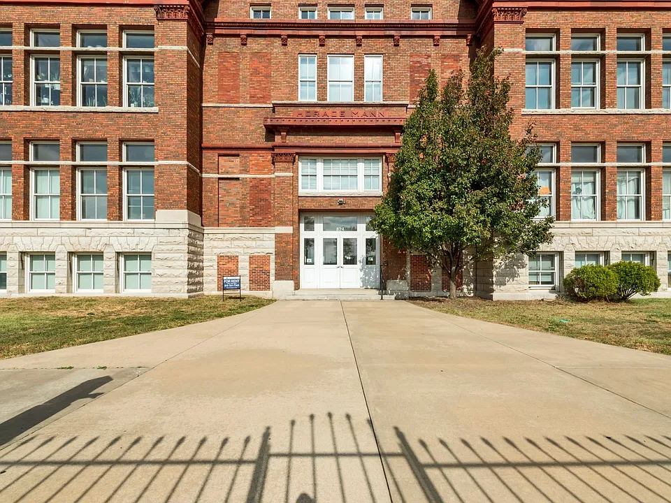 HORACE MANN LOFTS