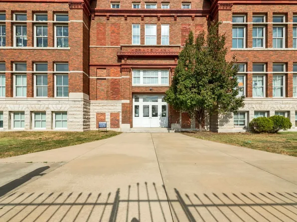 HORACE MANN LOFTS