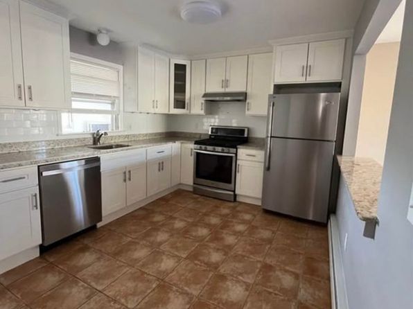 103A Maitland Pl #2