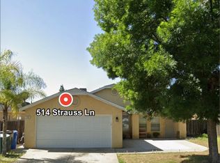 514 Strauss Ln, Madera, CA
