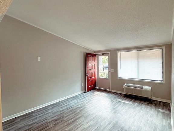 Make the most of every square foot in this bright, open-concept studio_perfect for simplified, modern living.