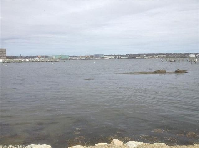 1st image of 208B Pequot Ave #208B