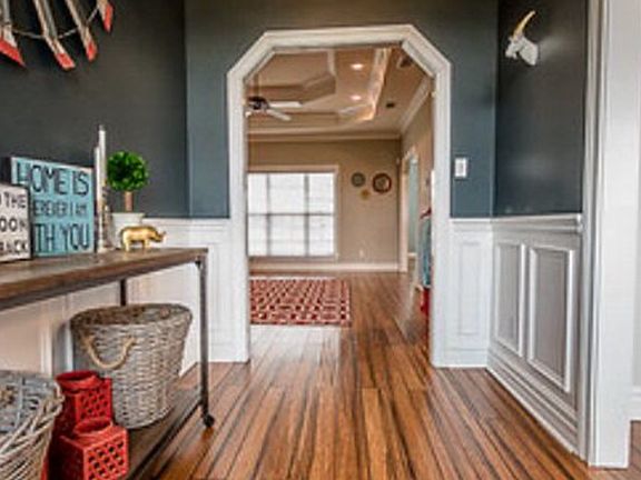 3rd image of 253 Lakeview Cir