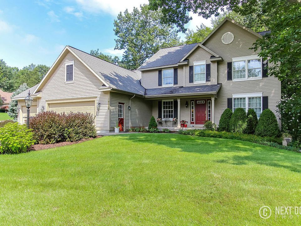 1st image of 18825 Iroquois Dr