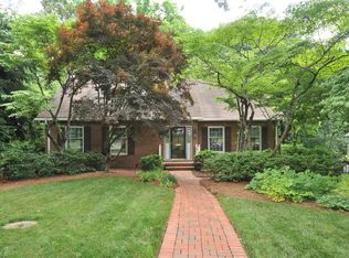 3330 Nottingham Rd, Winston Salem, NC 27104