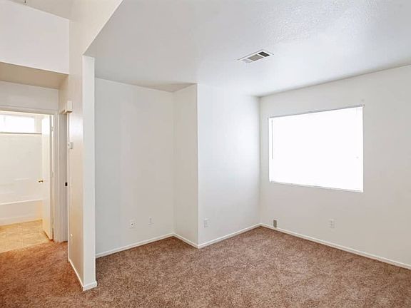 4th image of 431 Mindoro Ave